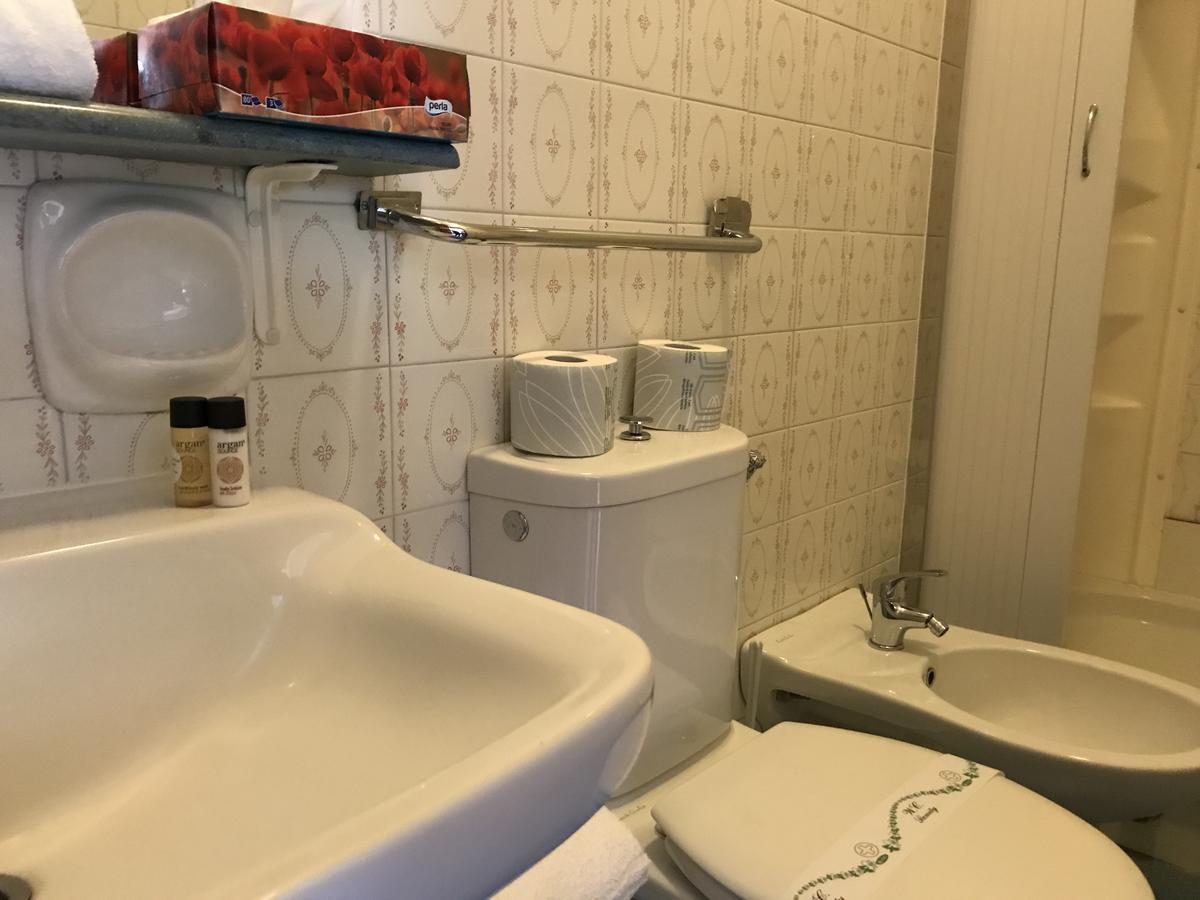 Grand Hotel Ala Di Stura Dış mekan fotoğraf